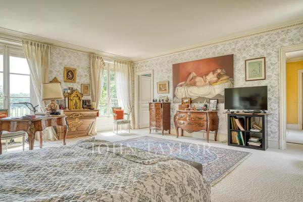 Chantilly – Château du XIXᵉ siècle dans un domaine de 1,8 hectare bordé par la Nonette