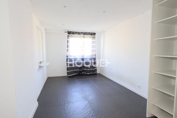 MAUGUIO proche intermarché  Villa 149 m² sur terrain de 478m² - Piscine