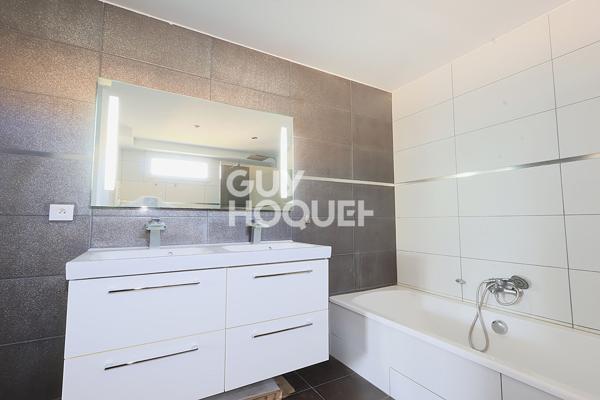 MAUGUIO proche intermarché  Villa 149 m² sur terrain de 478m² - Piscine