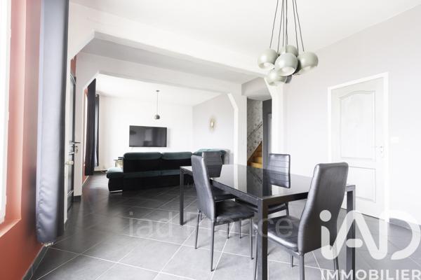 Maison à vendre 6 pièces 143 m² Freneuse