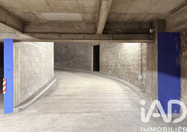 Parking à vendre 20 m² Paris 8