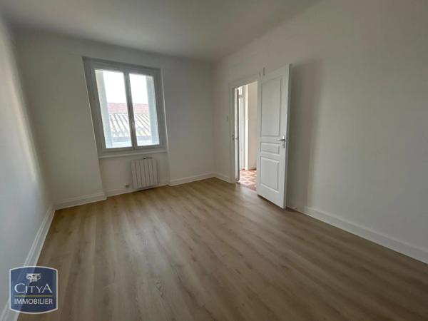 Appartement à louer 2 pièces 40.07m²