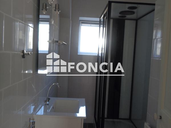 Location Appartement 4 pièces 97 m² - 24 PLACE FERNAND MARQUIGNY Soissons 02200