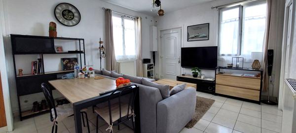 Maison  3 pièce(s)  2 chambre(s)  52 m²