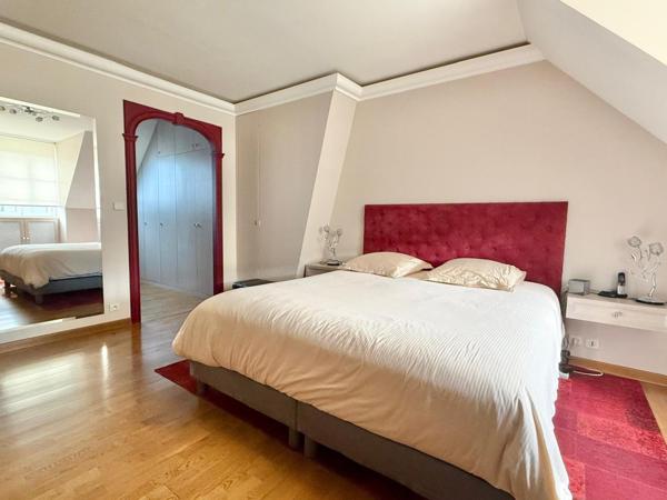 Superbe maison avec piscine sur 442 m² de terrain