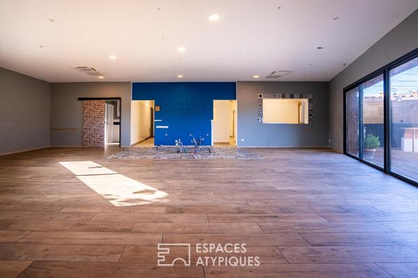 Ancien restaurant modulable en maison contemporaine ou espace professionnel