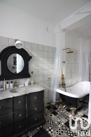 Maison à vendre 9 pièces 270 m² Cadillac-sur-Garonne