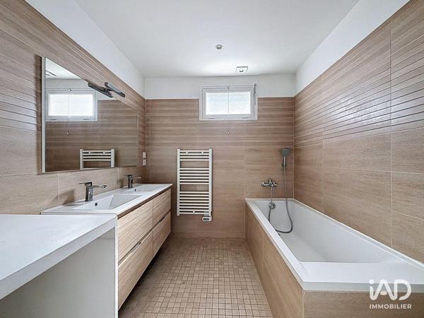 Location appartement 4 pièces 102 m² Bordeaux