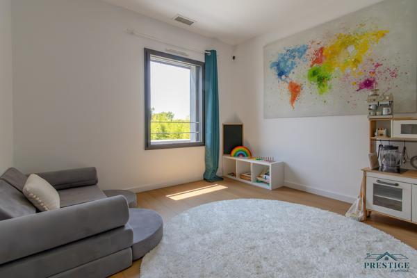 VAIR SUR LOIRE - MAISON 240 M2 - DPE A- PISCINE - GARAGE