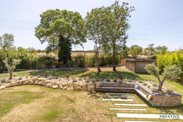 VAIR SUR LOIRE - MAISON 240 M2 - DPE A- PISCINE - GARAGE