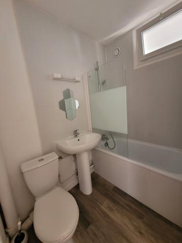 PONT STE MAXENCE - Appartement situé en lisière de forêt