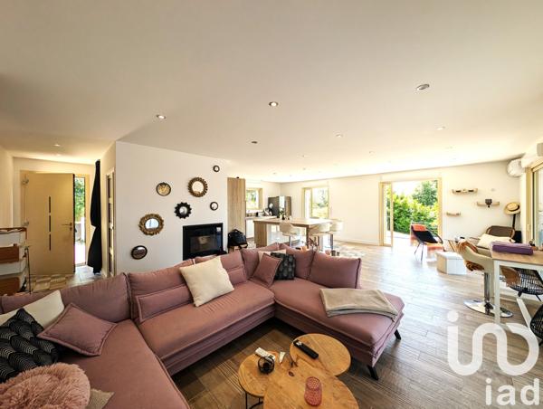 Maison à vendre 5 pièces 150 m² Ussac