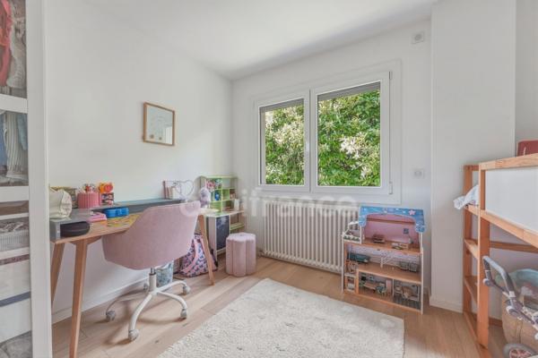 Maison à vendre 5 pièces GEX (01)