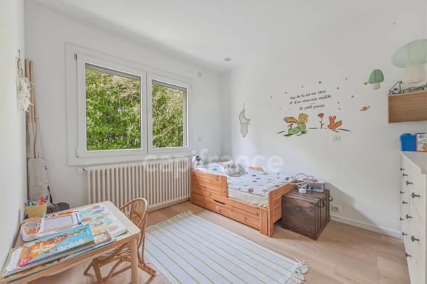 Maison à vendre 5 pièces GEX (01)