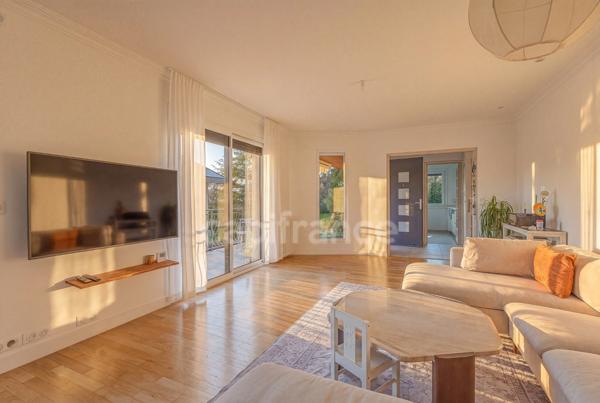 Maison à vendre 5 pièces GEX (01)