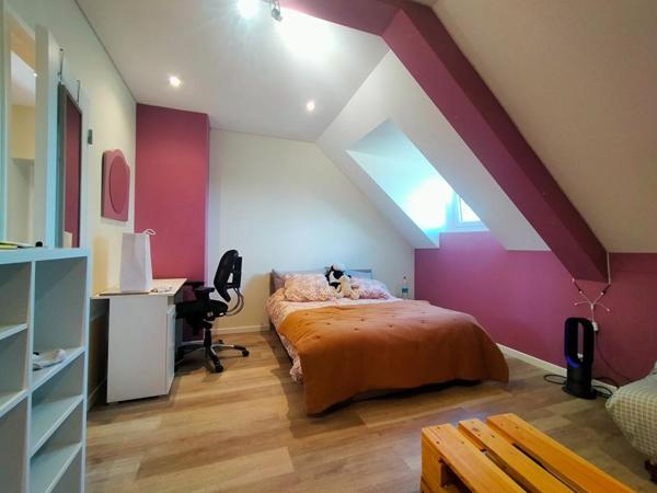 Maison La Suze Sur Sarthe 7 pièce(s) 200 m2
