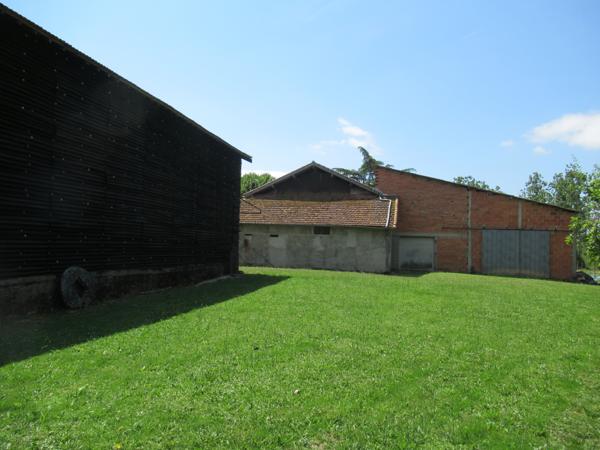 Villemade (82130) MAISON DE CAMPAGNE AVEC GRANDES DEPENDANCES