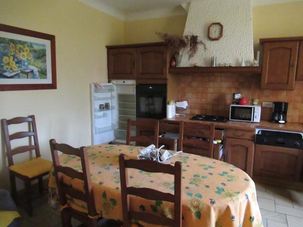 Villemade (82130) MAISON DE CAMPAGNE AVEC GRANDES DEPENDANCES