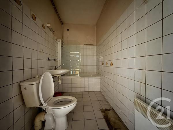 Maison à vendre  8 pièces - 226,98 m2 ROQUEFORT SUR SOULZON - 12