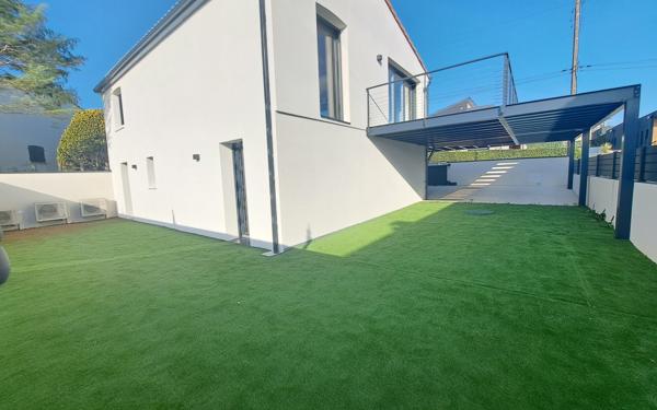 Maison à vendre    5 pièces • 131,67 m2 Vaux-sur-Mer