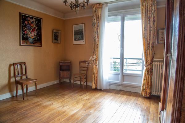SEVRES RIVE GAUCHE - APPARTEMENT DE CHARME €465 000 ** - Référence 469-S