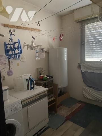 FLERS  - UNE MAISON  avec de BEAUX VOLUMES et TERRAIN 