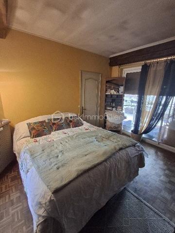 Maison de village de 250 m²