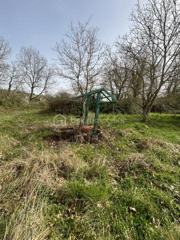 Terrain de loisirs de 2 200 m²