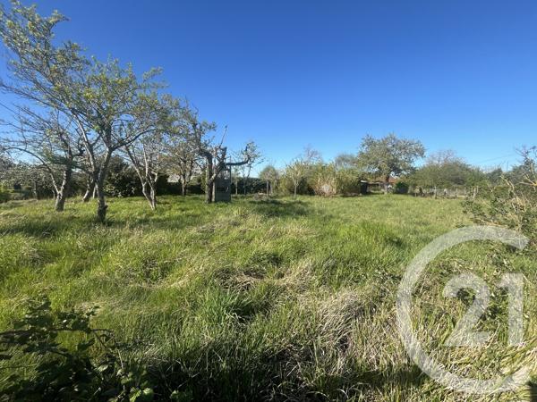 Terrain à vendre  1218 m 2   GUERET  - 23