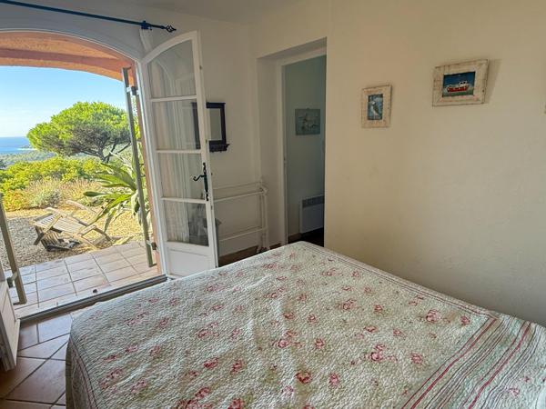 Maison à vendre  7 pièces - 160 m2 LA CROIX VALMER - 83