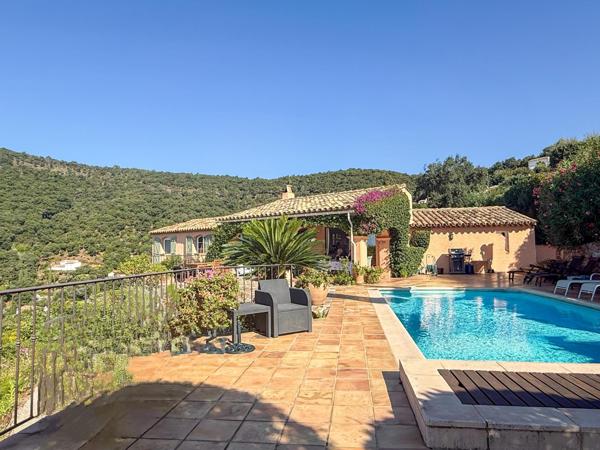 Maison à vendre  7 pièces - 160 m2 LA CROIX VALMER - 83