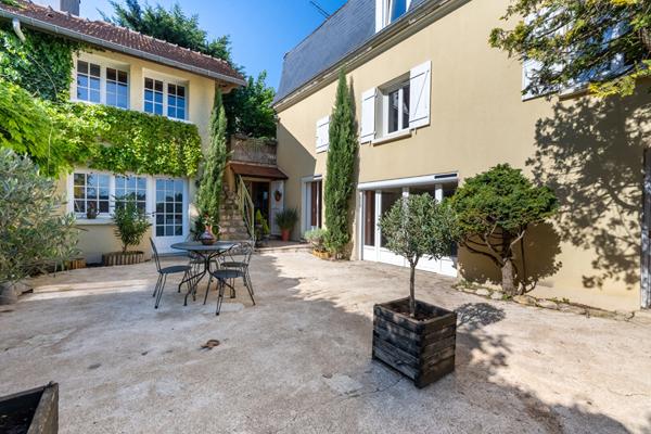 Hardricourt - 8 pièce(s) - 186 m² - 5 chambres