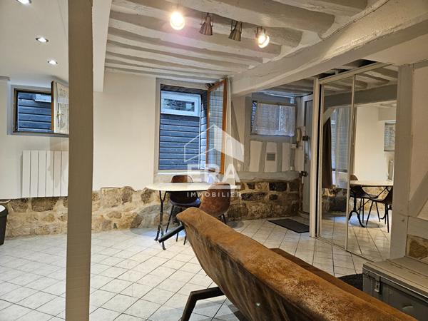 Studio meublé en cour intérieure en centre ville de Rouen
