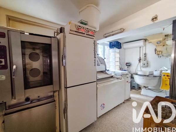 Boulangerie à vendre 218 m² Sours