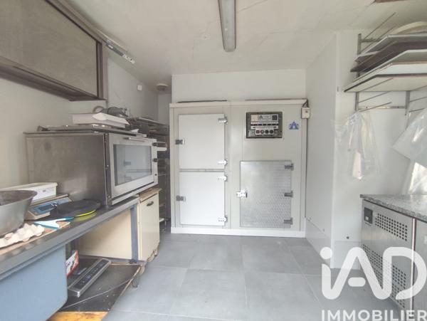 Boulangerie à vendre 218 m² Sours
