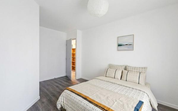 Appartement à vendre    4 pièces • 80,49 m2 Montpellier