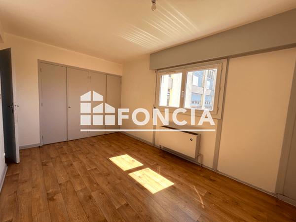 Location Appartement 3 pièces 63.59 m² - 36 BIS RUE PASTEUR Rochefort 17300