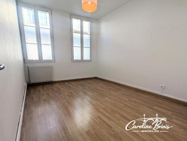 APPARTEMENT RENOVE - BORDEAUX VICTOIRE- T2 DE 40.50 m2