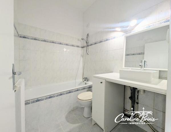 APPARTEMENT RENOVE - BORDEAUX VICTOIRE- T2 DE 40.50 m2