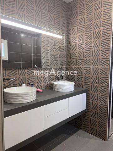 Maison à Les Sables-d'Olonne, 85100 - 5 pièces 77m²