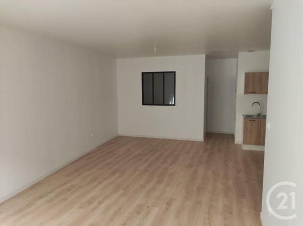 Immeuble à vendre  210 m2 LUCON - 85