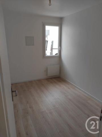 Immeuble à vendre  210 m2 LUCON - 85