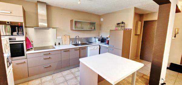 AVIGNON - Quartier Pont des Deux Eaux - Appartement 4p -  3Ch - 87m²