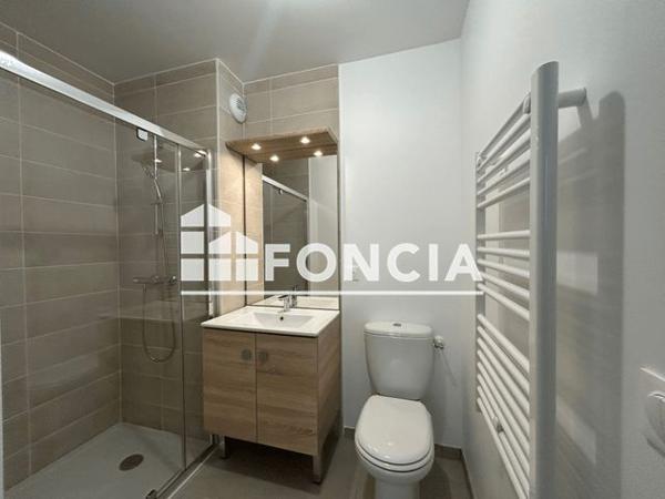 Location Appartement 4 pièces 80.8 m² - 7 RUE ANNE FRANCK Floirac 33270