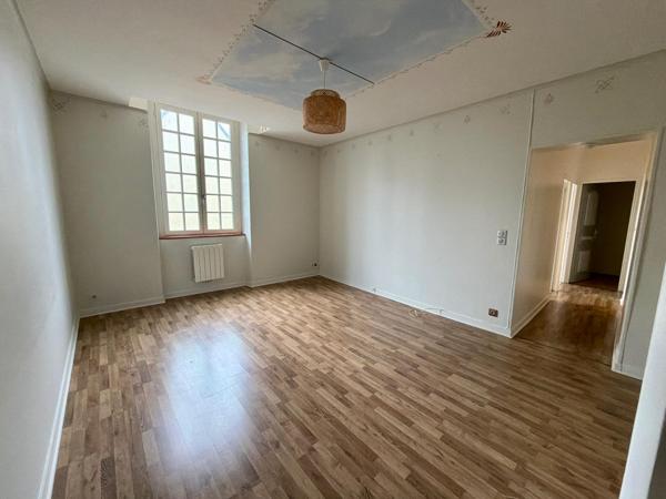 CRAON - Appartement 2 chambres avec terrasse