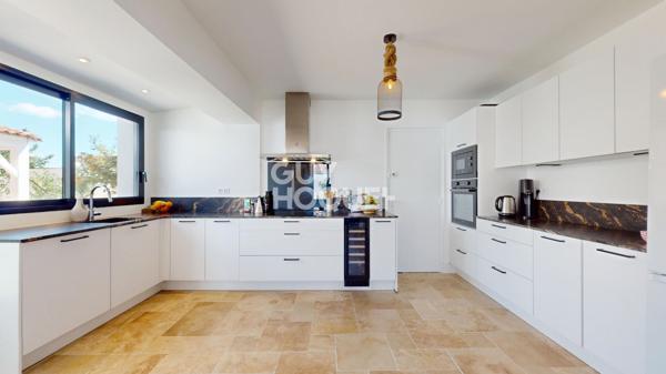 Maison lumineuse avec vaste jardin dans un environnement privilégié à Loix