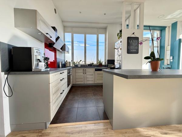 Maison à vendre 4 pièces LE CHAMBON FEUGEROLLES (42)