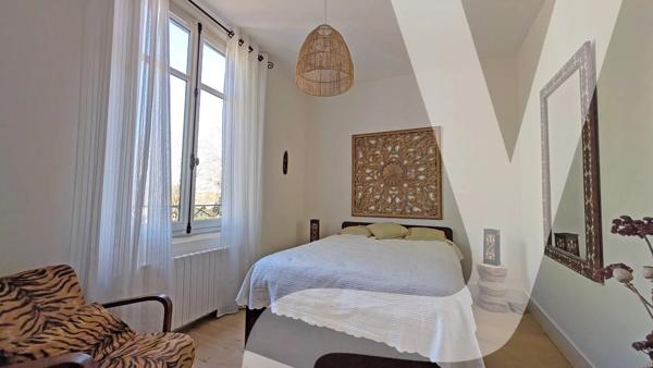 Appartement de charme rénové – Hypercentre Arcachon, dans villa arcachonnaise avec parking - 33120 Arcachon - Réf 86872621
