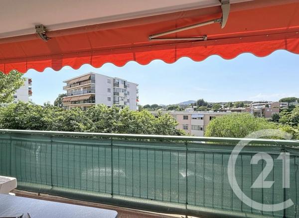 Appartement F3 à vendre  3 pièces - 66,66 m 2   JUAN LES PINS  - 06
