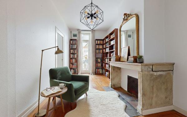 Appartement à vendre    6 pièces • 120 m2 Sainte-Foy-lès-Lyon